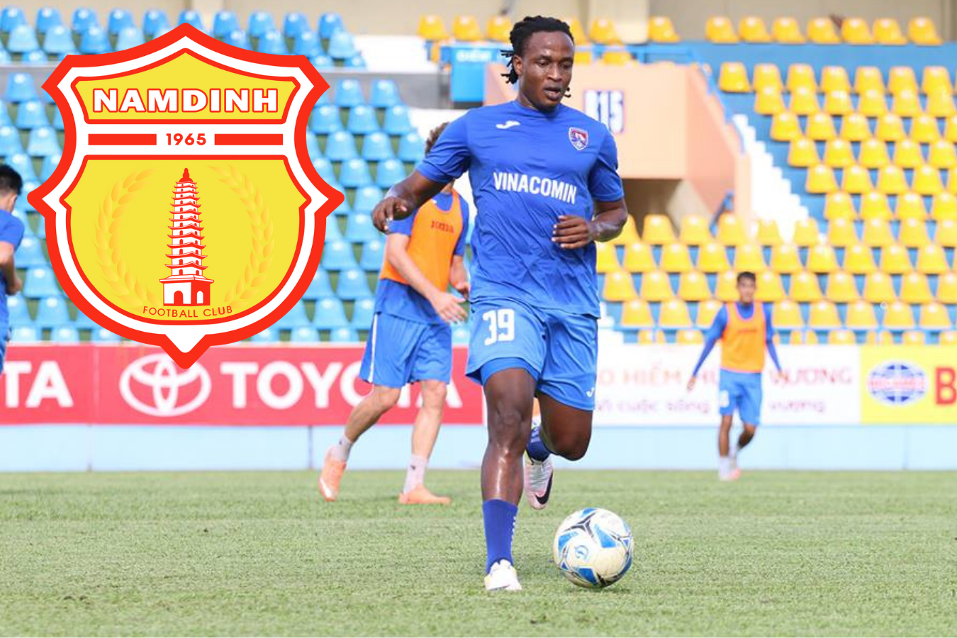 Sở hữu 3 tây 1 nhập tịch, CLB Nam Định quyết tâm tiến xa tại V.League 2022 - Ảnh 3.