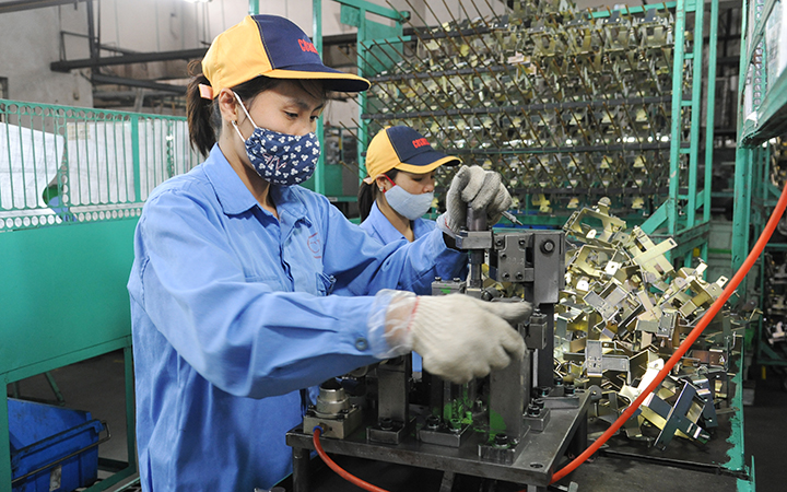 tat/Vững tin bước vào năm mới - Ảnh 1.