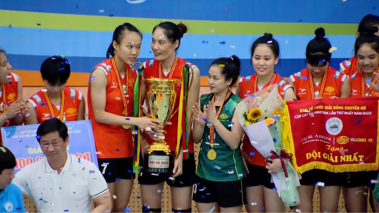 Giải Bóng chuyền nữ Cúp Cát Bà Amatina 2022: Hóa chất Đức Giang vô địch thuyết phục - Ảnh 3.