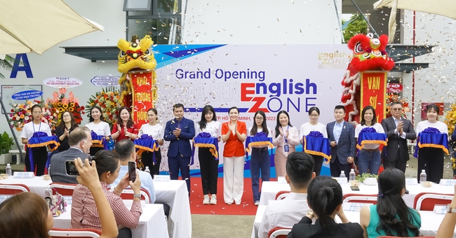 Đại học Hoa Sen ra mắt Trung Tâm Anh ngữ Hoa Sen English Zone - Ảnh 1.