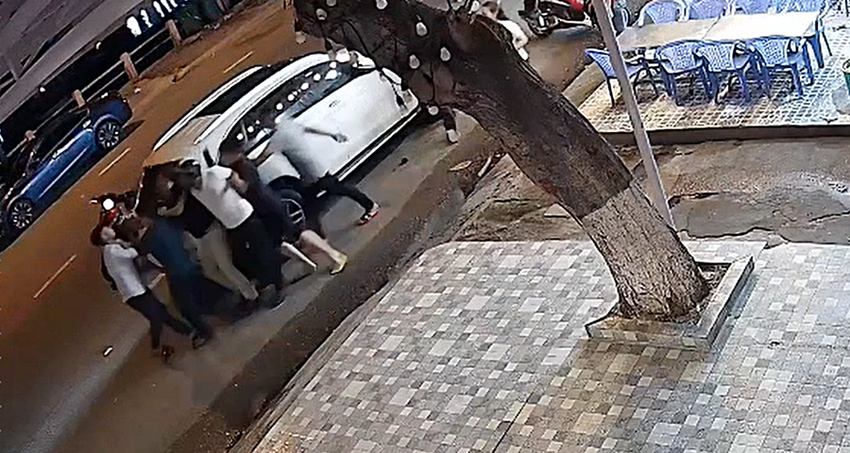 Bình Thuận: Khởi tố thêm 3 bị can liên quan vụ Meccedec tông chết người - Ảnh 1.