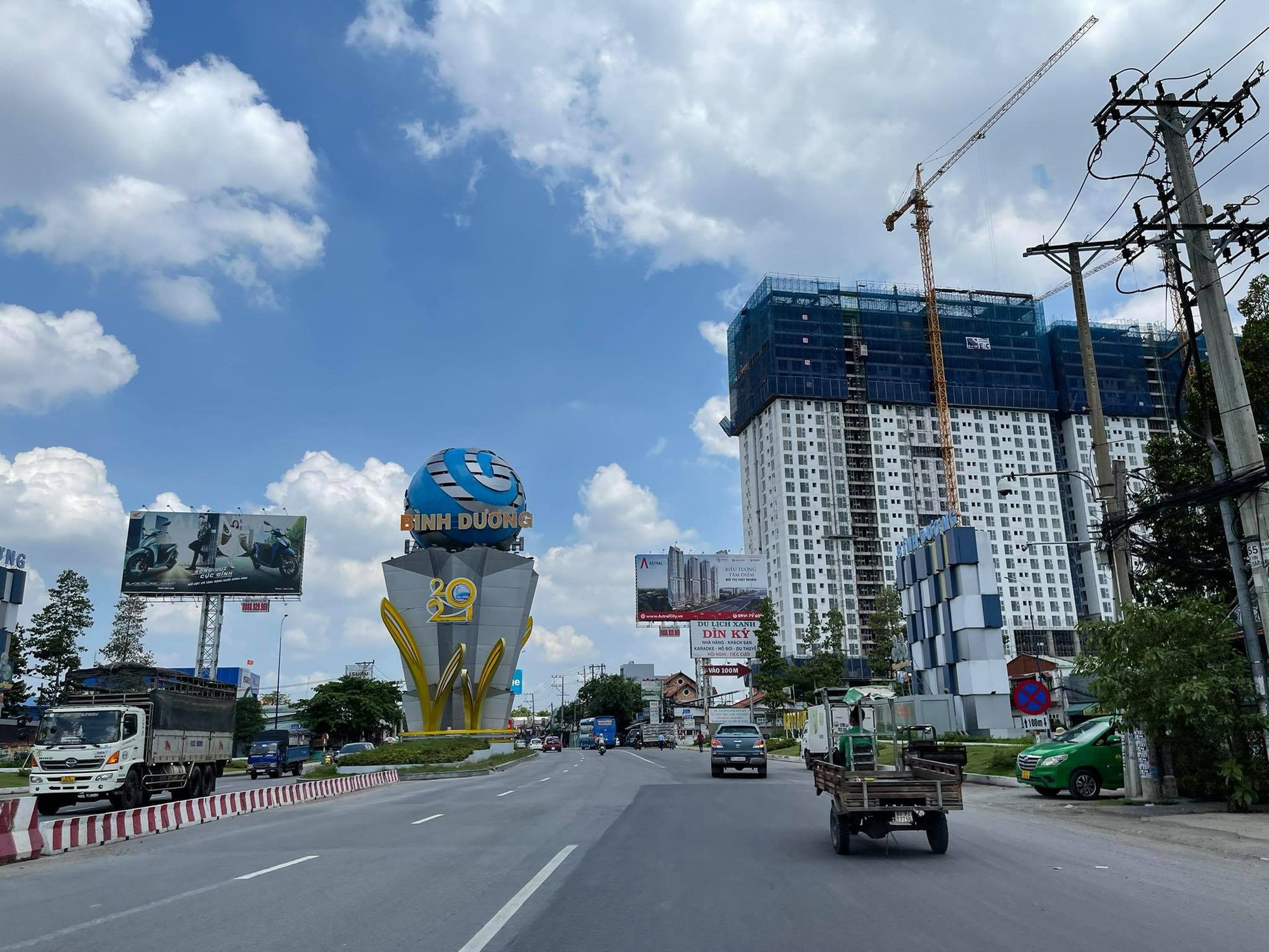Bình Dương thanh tra nhiều dự án &quot;lùm xùm&quot; kiếu nại, chậm triển khai - Ảnh 3.