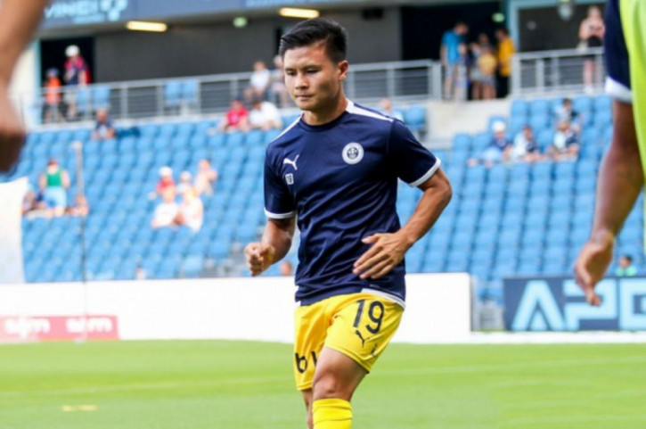 Quang Hải chịu thiệt thòi vì khoác áo Pau FC - Ảnh 2.