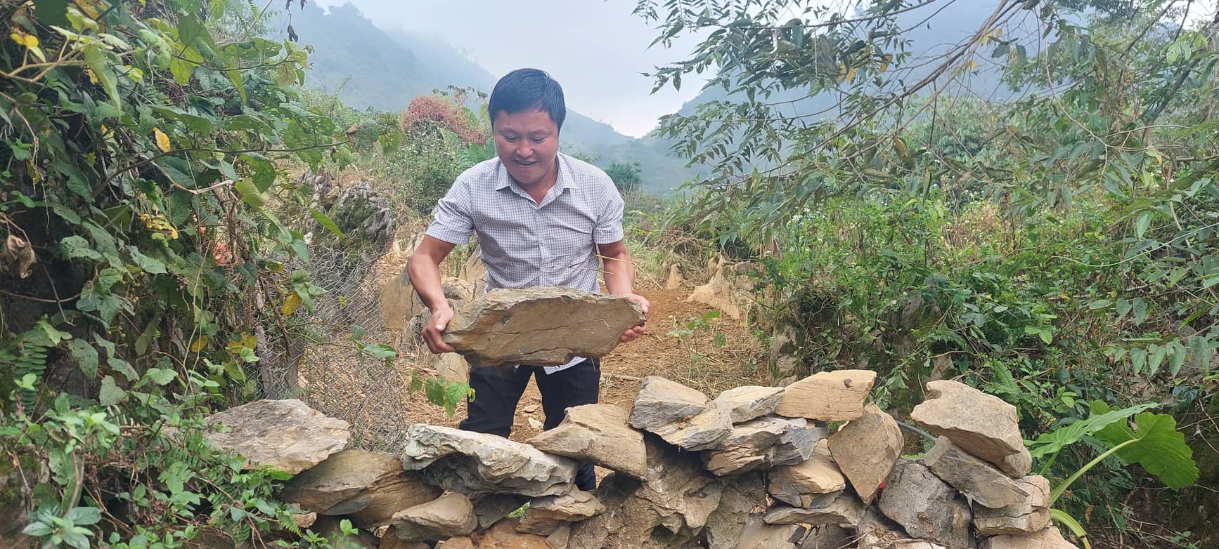 Triệu phú trẻ đầu tiên ở thủ phủ cây thuốc phiện - Ảnh 6. Triệu phú trẻ đầu tiên ở thủ phủ cây thuốc phiện - Ảnh 6.