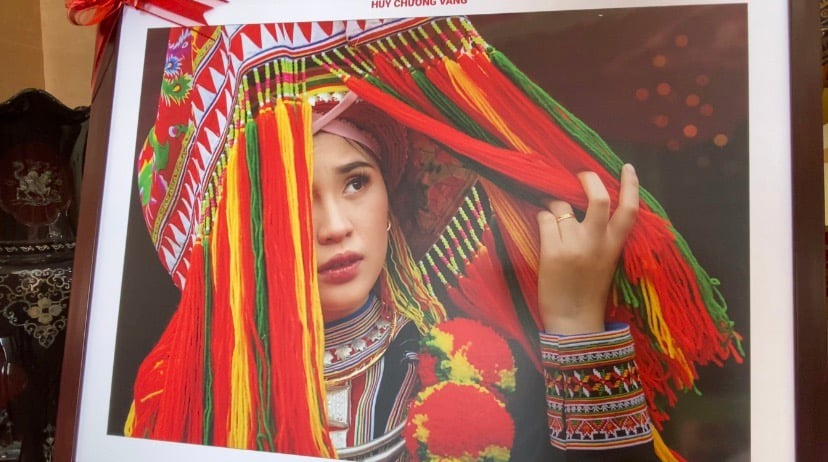 Liên hoan ảnh nghệ thuật chính thức khai mạc tại Lai Châu - Ảnh 4. Liên hoan ảnh nghệ thuật chính thức khai mạc tại Lai Châu - Ảnh 4.