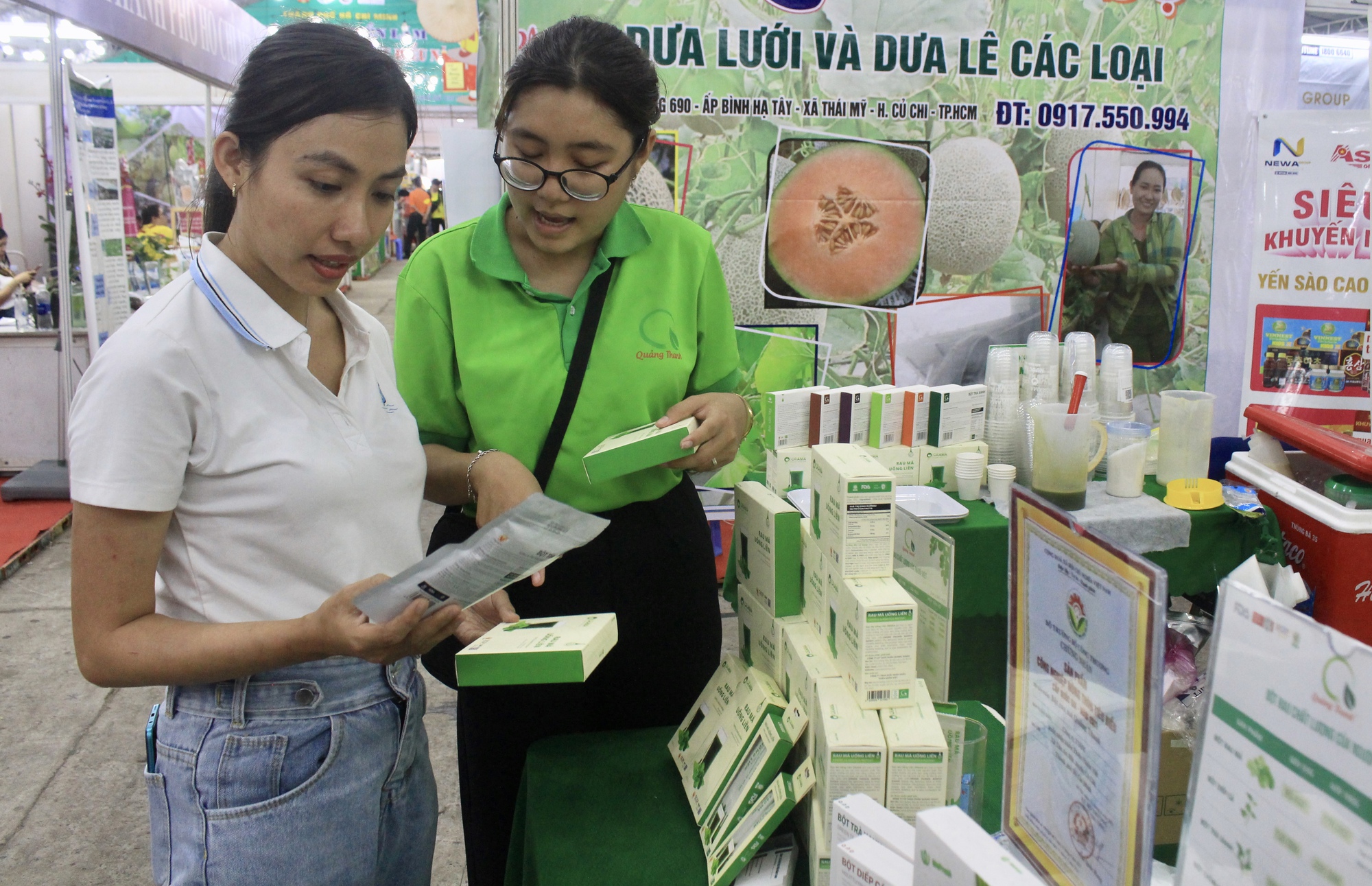 Sản phẩm OCOP TP.HCM chinh phục người tiêu dùng - Ảnh 1. Sản phẩm OCOP TP.HCM chinh phục người tiêu dùng - Ảnh 1.