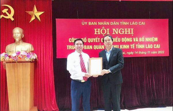 Chủ tịch UBND thị xã Sa Pa giữ chức vụ Trưởng Ban Quản lý Khu kinh tế tỉnh Lào Cai - Ảnh 1. Chủ tịch UBND thị xã Sa Pa giữ chức vụ Trưởng Ban Quản lý Khu kinh tế tỉnh Lào Cai - Ảnh 1.