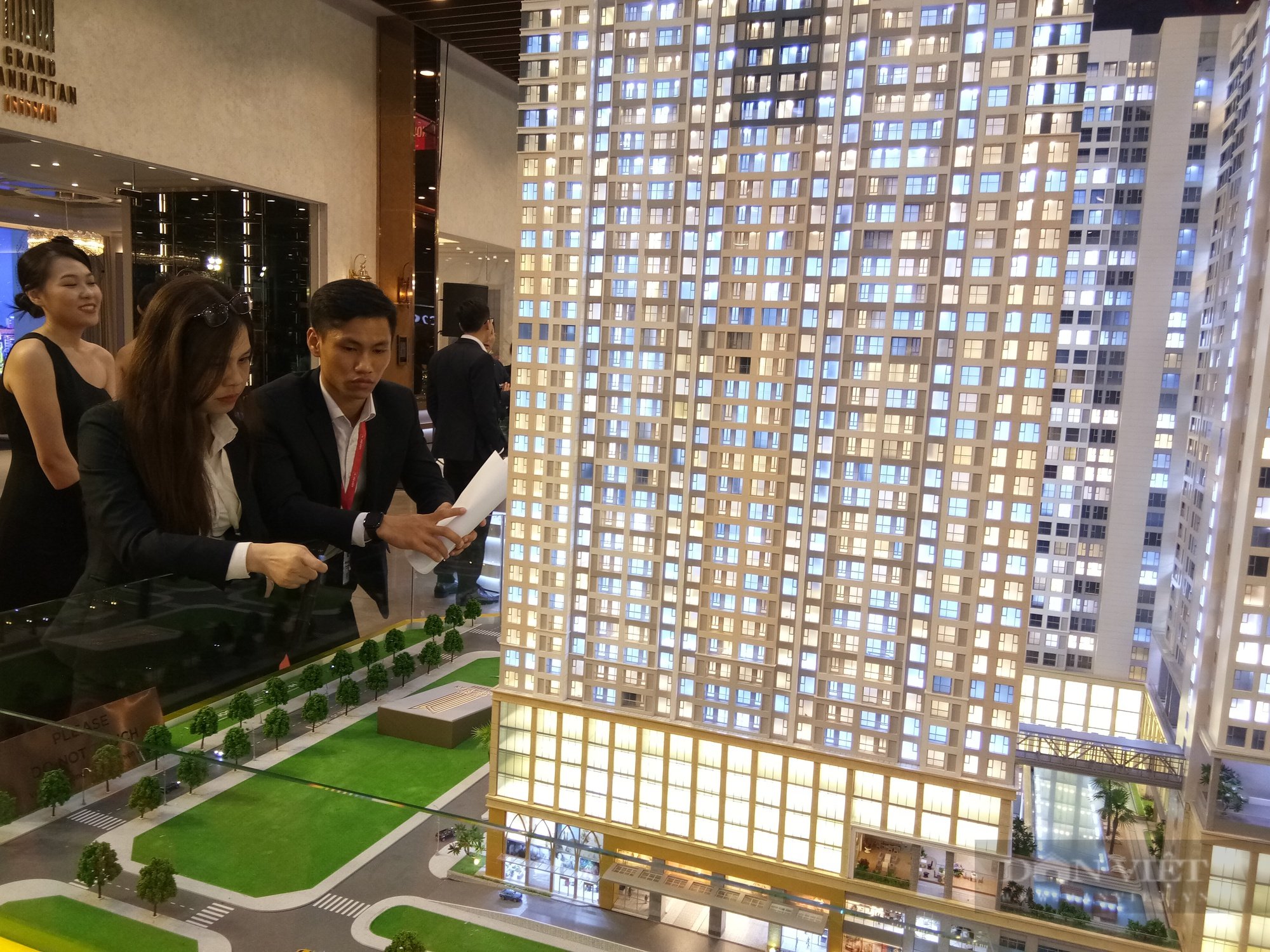 Nhiều bất cập khiến ngân sách Nhà nước “không thu được thêm đồng nào” để phát triển nhà ở xã hội - Ảnh 2.