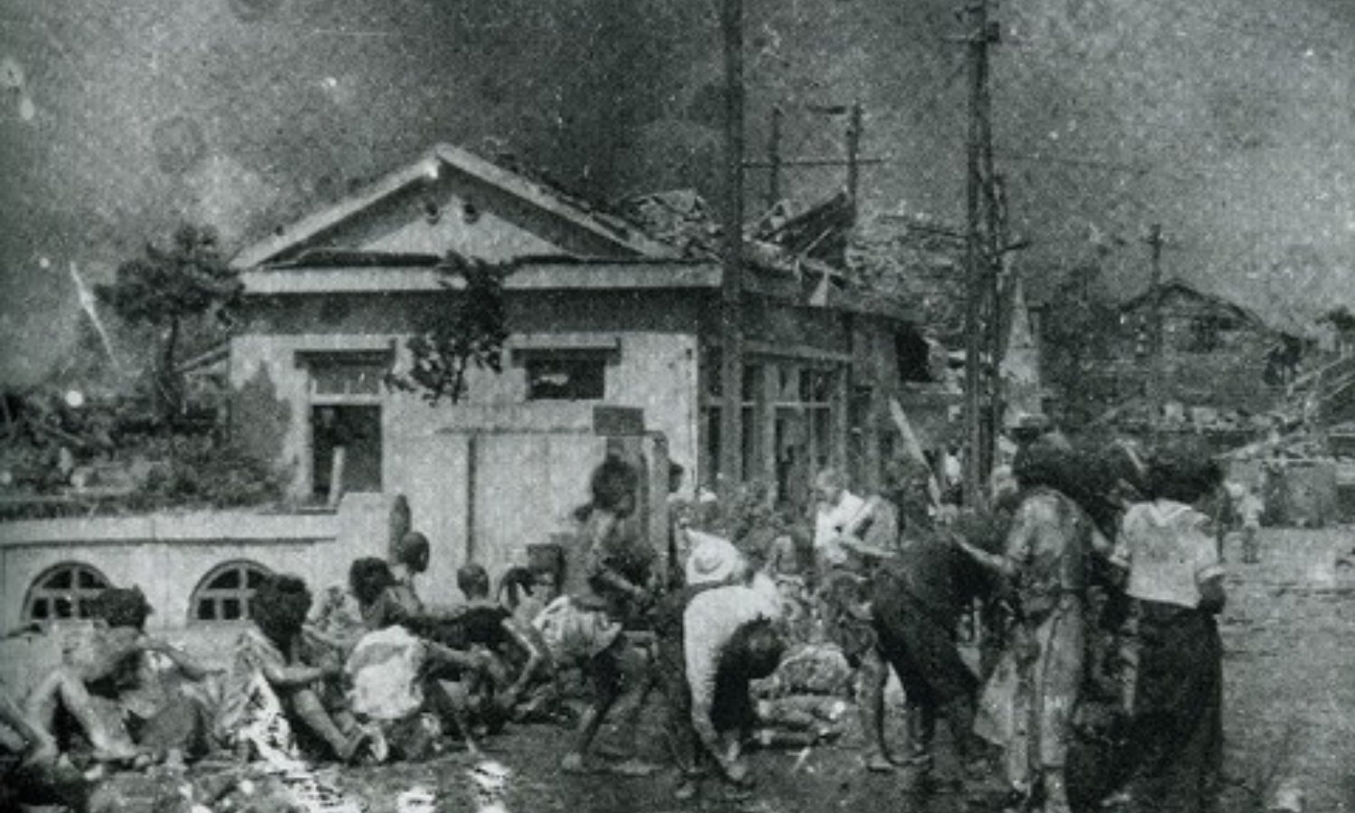 Ám ảnh khung cảnh trái ngược ở Hiroshima trước và sau khi bị ném bom - Ảnh 7.