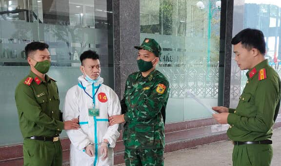 Lai Châu: Bắt đối tượng sau 2 năm trốn truy nã - Ảnh 1. Lai Châu: Bắt đối tượng sau 2 năm trốn truy nã - Ảnh 1.
