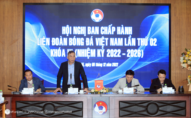 Ông Đặng Thanh Hạ - người thay ông Dương Văn Hiền làm Trưởng ban trọng tài VFF, là ai? - Ảnh 1.