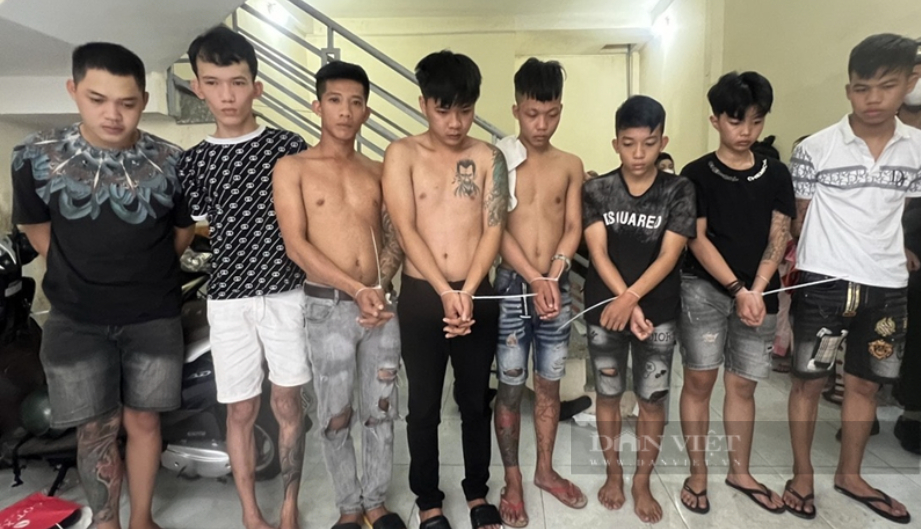 Hành trình giăng lưới bắt nhóm ép ký nợ, giữ người, buộc tiếp khách từ A-Z trong &quot;động quỷ&quot; karaoke - Ảnh 4.