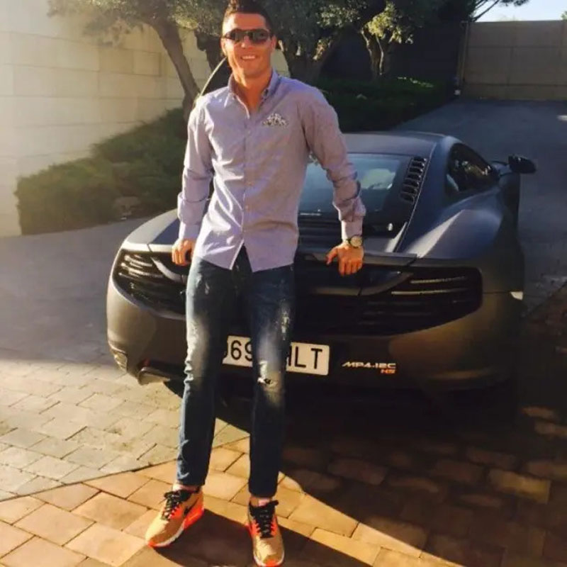 Khám phá bộ sưu tập xe hơi trị giá hơn 522 tỷ đồng của Cristiano Ronaldo - Ảnh 5.