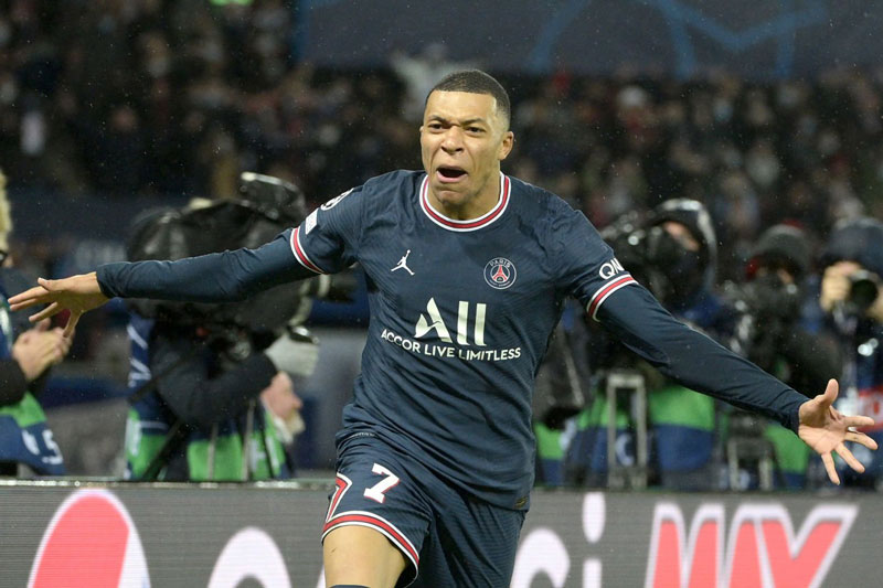Top 10 cầu thủ đắt giá nhất thế giới: Mbappe gần gấp đôi Neymar - Ảnh 1.
