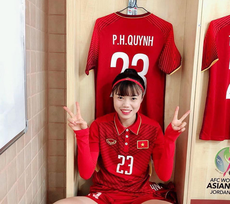 Mê mẩn với nhan sắc của ‘hot girl’ ĐT nữ Việt Nam - Ảnh 14.