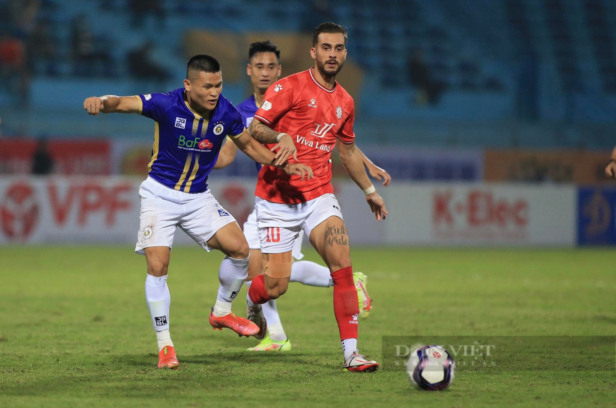 HLV Chun Jae Ho đã có trận ra mắt Hà Nội FC ra sao? - Ảnh 1.
