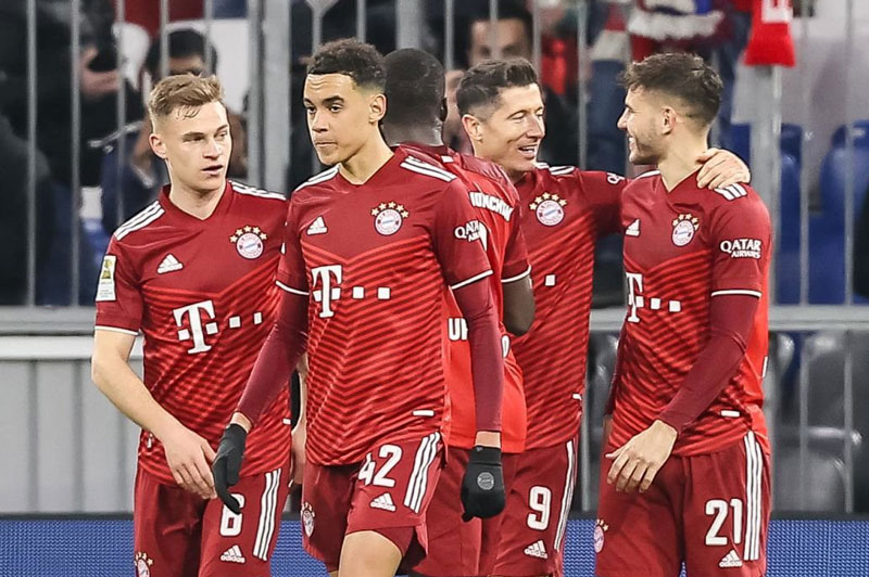 Top 10 CLB có doanh thu cao nhất thế giới: Man City lần đầu “lên đỉnh” - Ảnh 3.