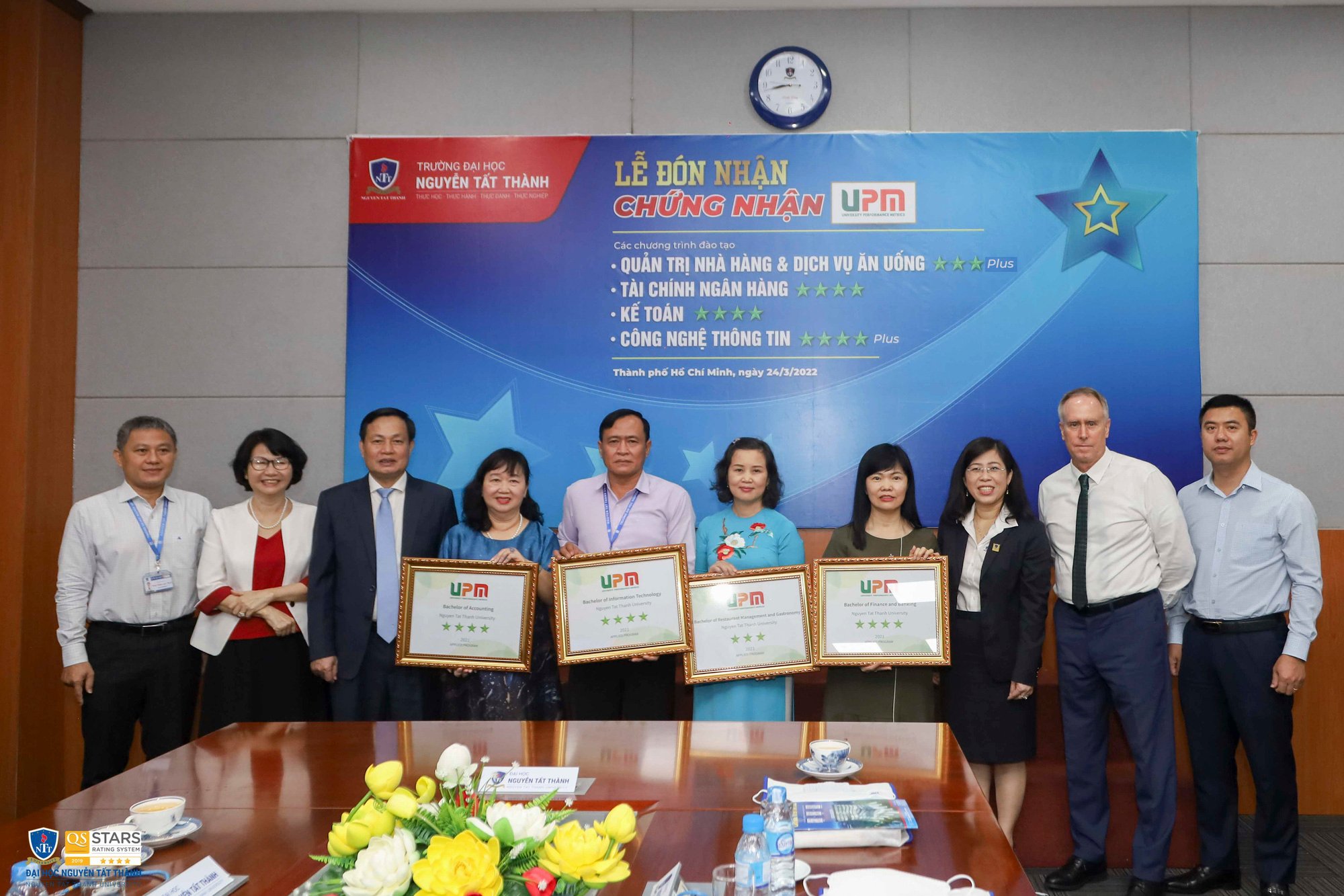 Trường ĐH ngoài công lập đầu tiên có 4 chương trình đào tạo được gắn sao UPM - Ảnh 2.