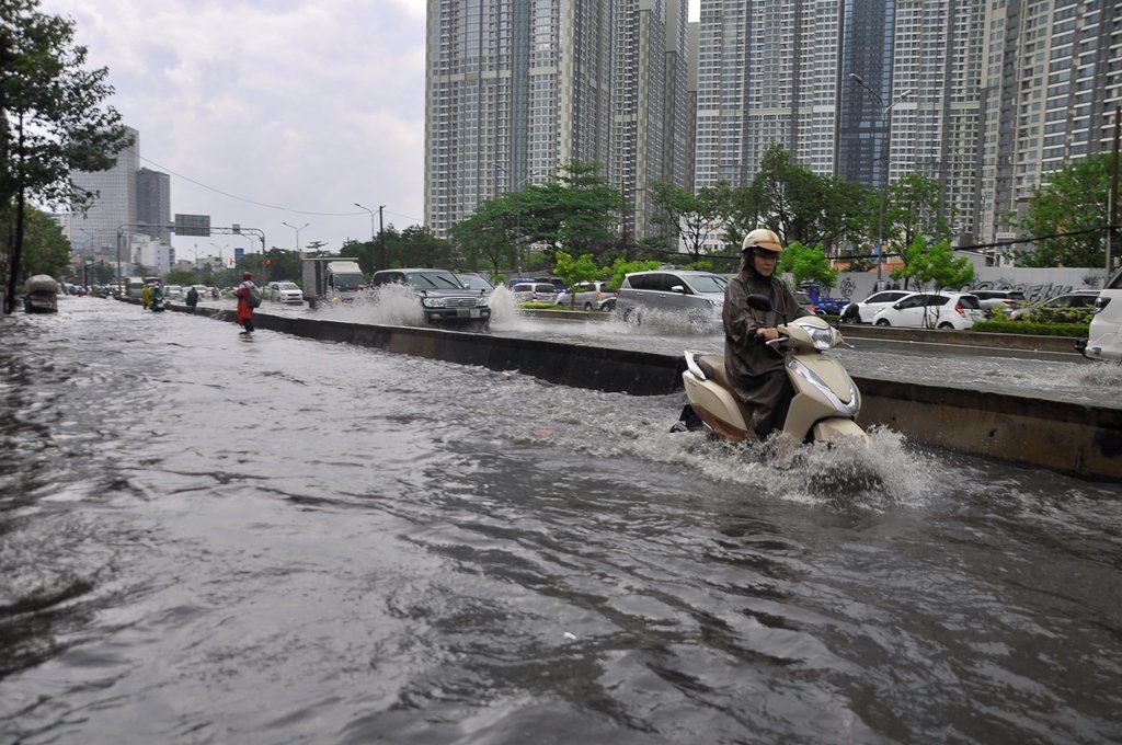 &quot;Trễ hẹn&quot; sau nhiều mùa mưa, &quot;siêu dự án&quot; chống ngập 10.000 tỷ sẽ hoàn thành vào cuối năm 2022 - Ảnh 4.
