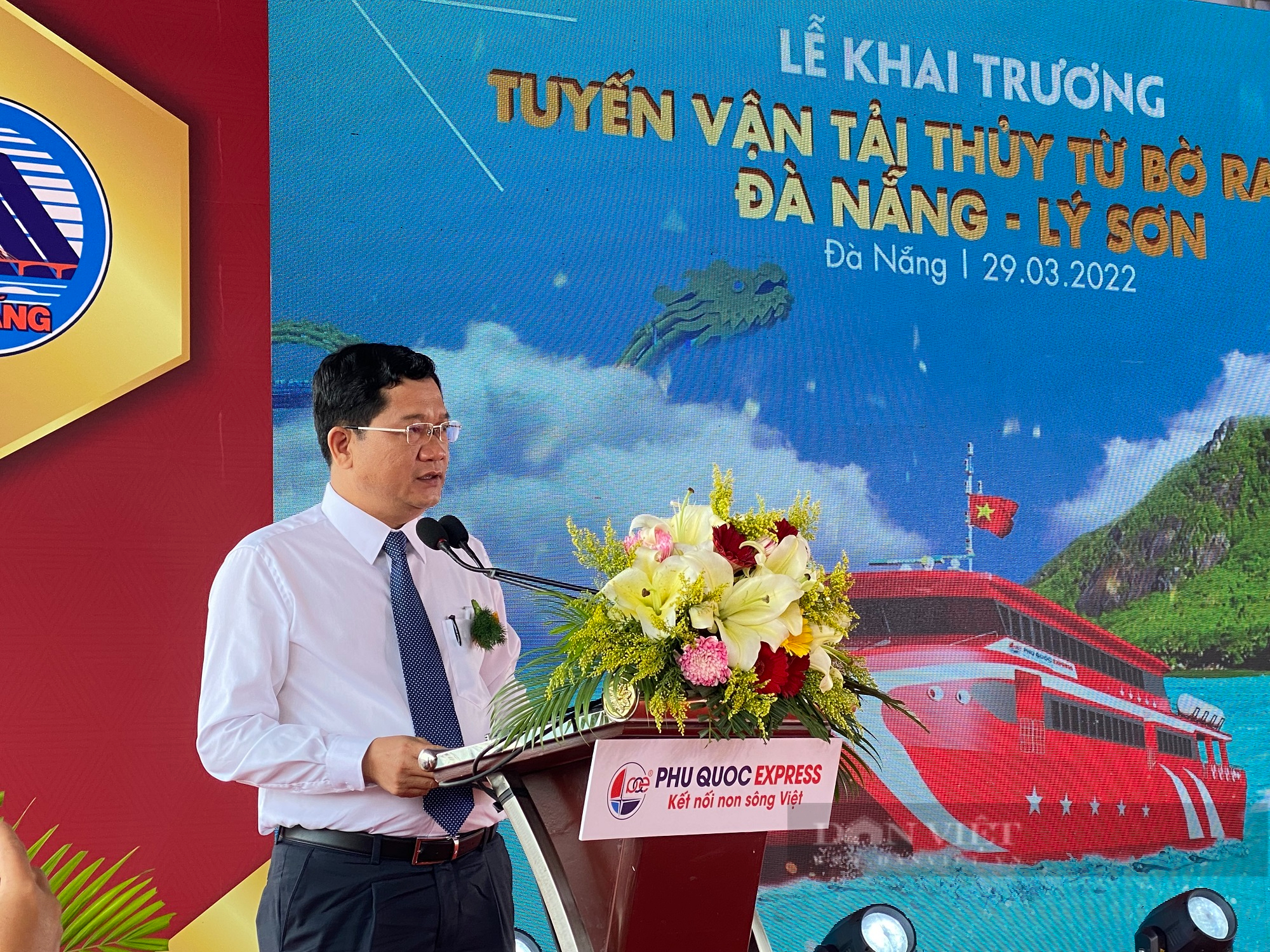 Đà Nẵng khai trương tuyến du lịch đường thủy tới đảo Lý Sơn - Ảnh 1.