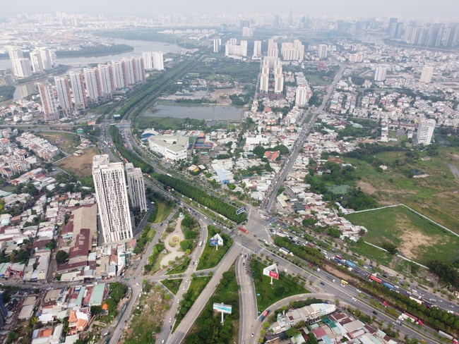 TP.HCM chuyển 7 vụ sai phạm đất công sang cơ quan điều tra xử lý hình sự - Ảnh 3.