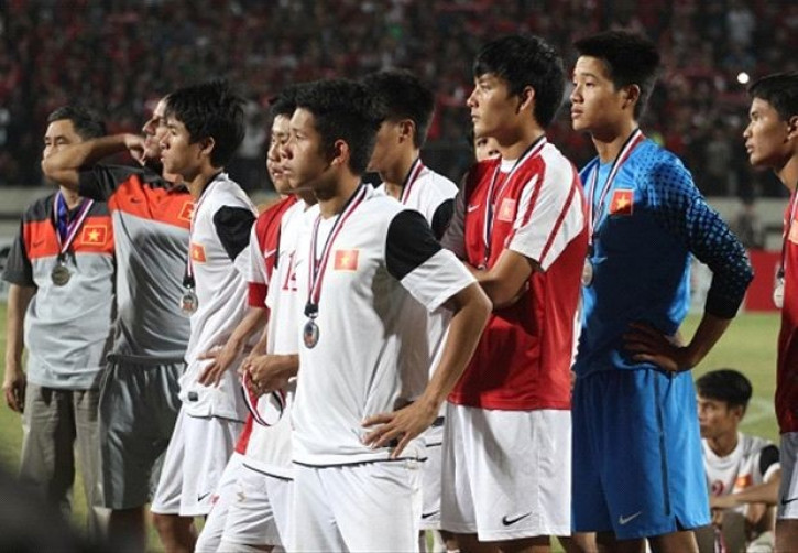 &quot;Cơn ác mộng&quot; của lứa Công Phượng điều khiển VAR trận Việt Nam vs Oman - Ảnh 2.