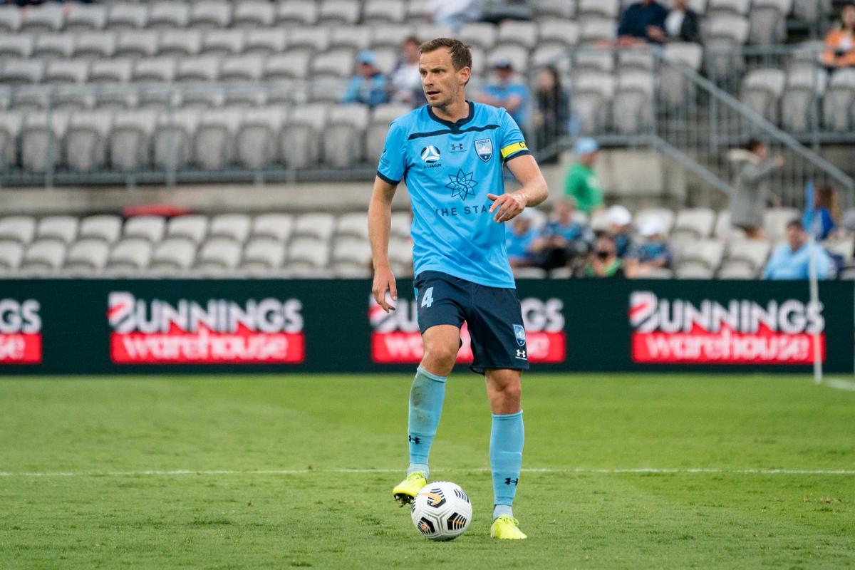 Gặp Sydney FC, Công Phượng cùng đồng đội sẽ đối đầu với nhiều sao &quot;khủng&quot; - Ảnh 3.