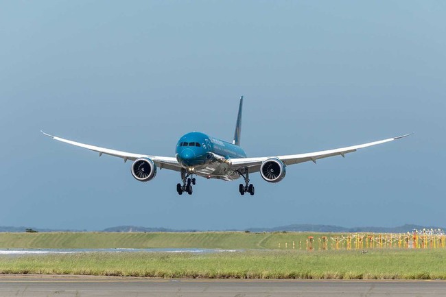 Vietnam Airlines Group bổ sung thêm 50.000 chỗ dịp nghỉ lễ 30/4 - Ảnh 1.