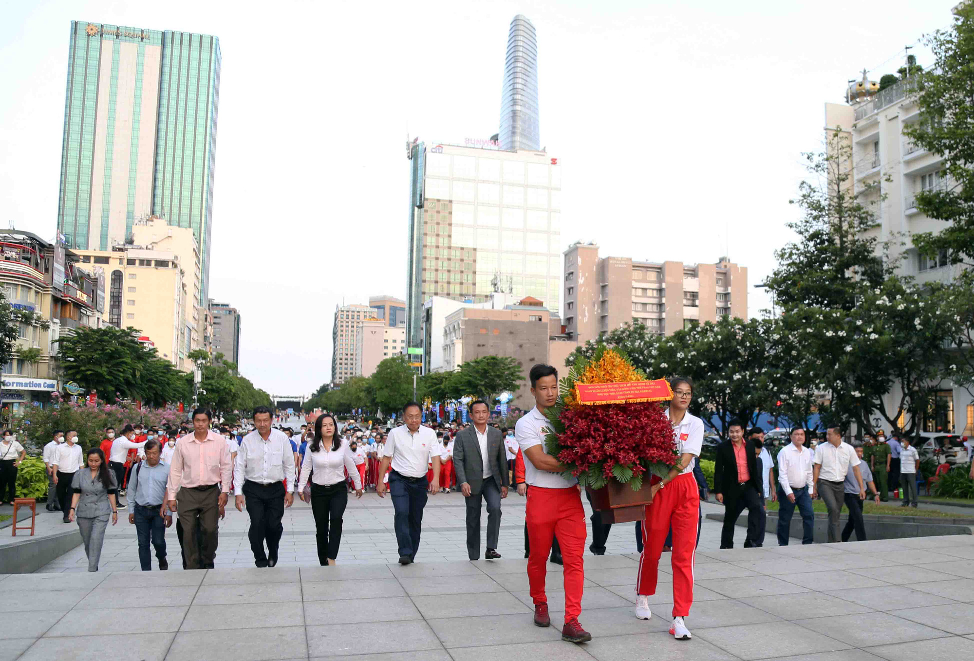 TP.HCM tổ chức họp mặt và giao lưu Đoàn thể thao Việt Nam tham dự SEA Games 31 - Ảnh 2.