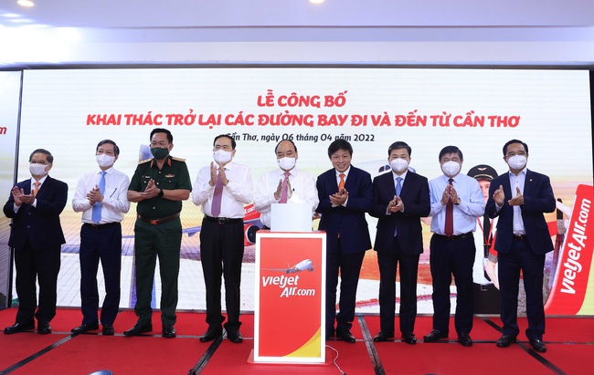 Cao điểm hè, Vietjet khai thác 10 đường bay đến và đi từ Cần Thơ - Ảnh 1.