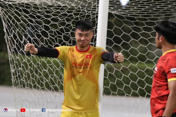 Bất ngờ về chiều cao của cầu thủ U23 Việt Nam dự VCK U23 châu Á 2022 - Ảnh 1.