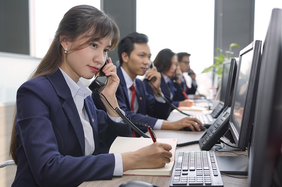 VN-Index phục hồi lại nhưng vẫn &quot;rớt&quot; 15 điểm, còn mã nào đáng giá để đầu tư? - Ảnh 2.