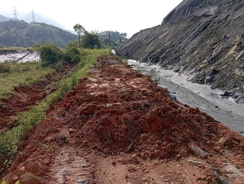 Vừa bị phạt 300 triệu đồng, nhà máy DAP số 2 lại có sự cố rò rỉ nước thải - Ảnh 3. Vừa bị phạt 300 triệu đồng, nhà máy DAP số 2 lại có sự cố rò rỉ nước thải - Ảnh 3.