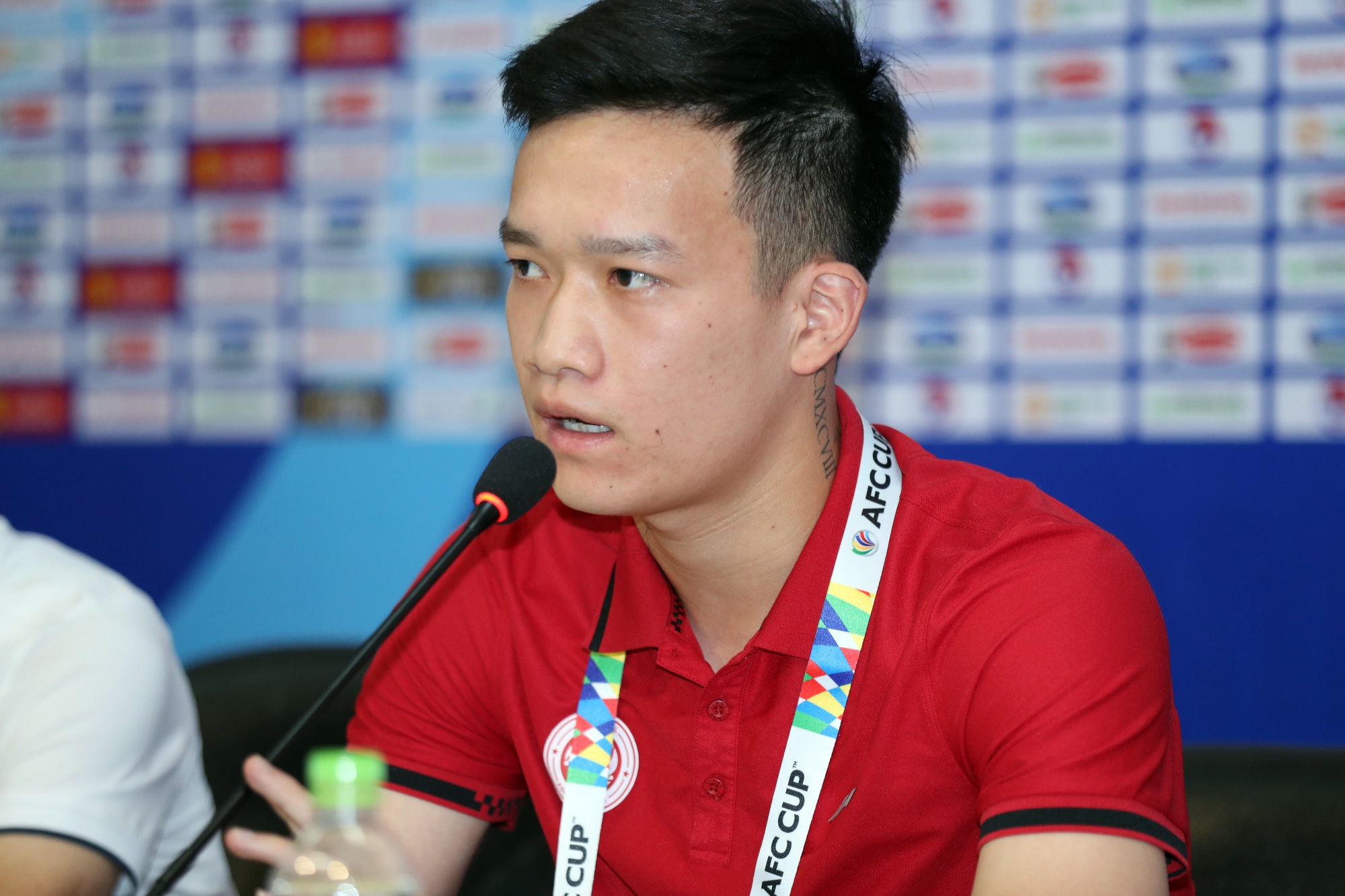 Hoàng Đức: &quot;Tôi muốn ghi bàn để tạo dấu ấn tại AFC Cup 2022&quot; - Ảnh 1.