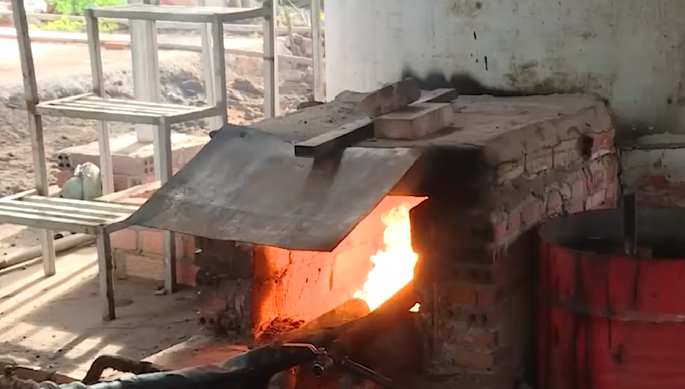 Bà Rịa - Vũng Tàu: Nữ chủ tịch xã bị kỷ luật trong vụ nhớt thải được chuyển qua làm Phó bí thư xã khác - Ảnh 1.