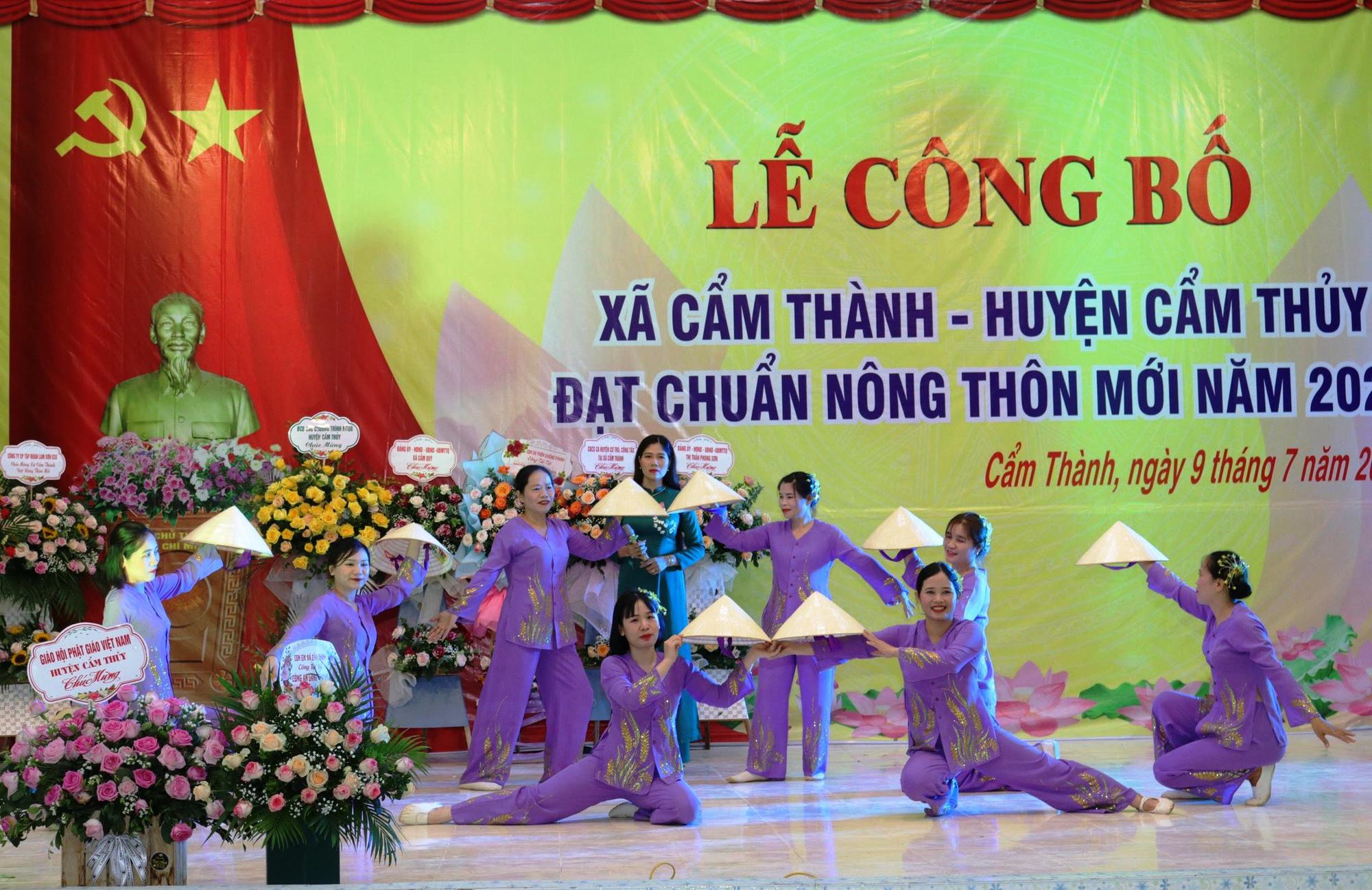 Cẩm Thủy – Thanh Hóa:  Cẩm Thành đạt chuẩn nông thôn mới - Ảnh 4.