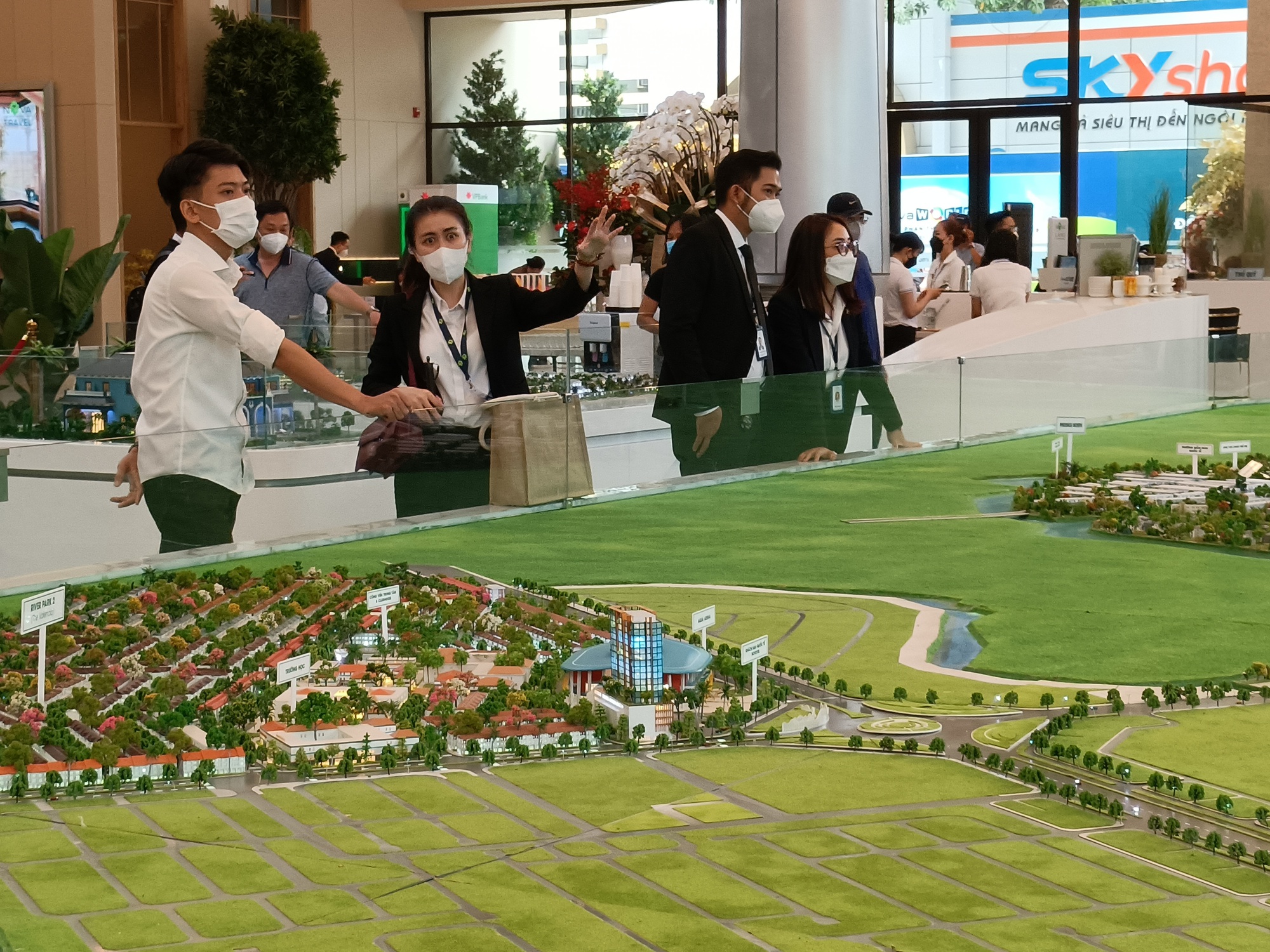 Hàng trăm dự án bị vướng, những kiến nghị nào được &quot;nói trực tiếp&quot; đến Thủ tướng? - Ảnh 3.