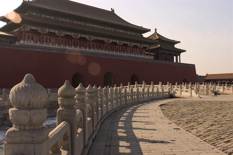 Qua cửa Tử Cấm Thành, vì sao nhân viên phải hô lớn: &quot;Tôi vào đây&quot;? - Ảnh 8.