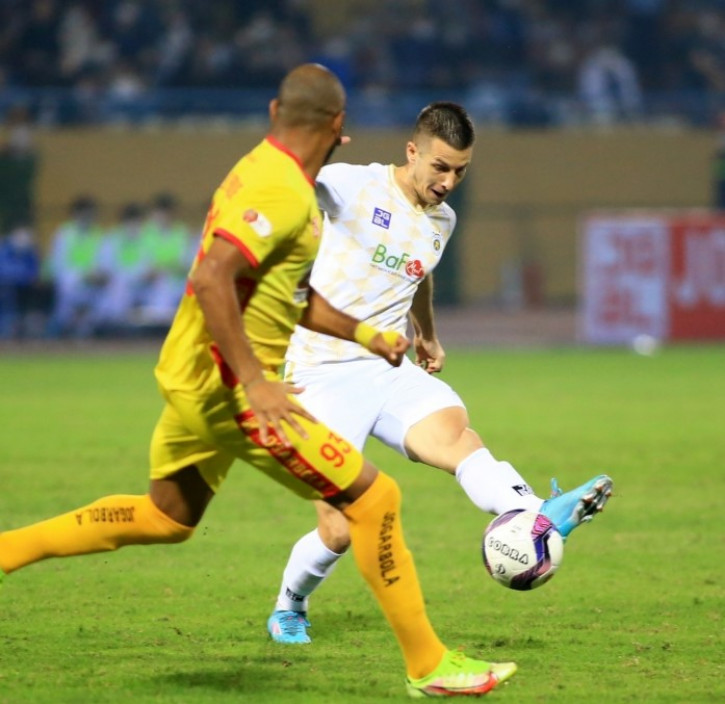 Hà Nội FC lên kế hoạch “thay máu” ngoại binh - Ảnh 1.