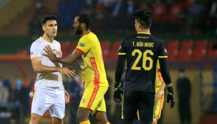 Hà Nội FC lên kế hoạch “thay máu” ngoại binh - Ảnh 2.