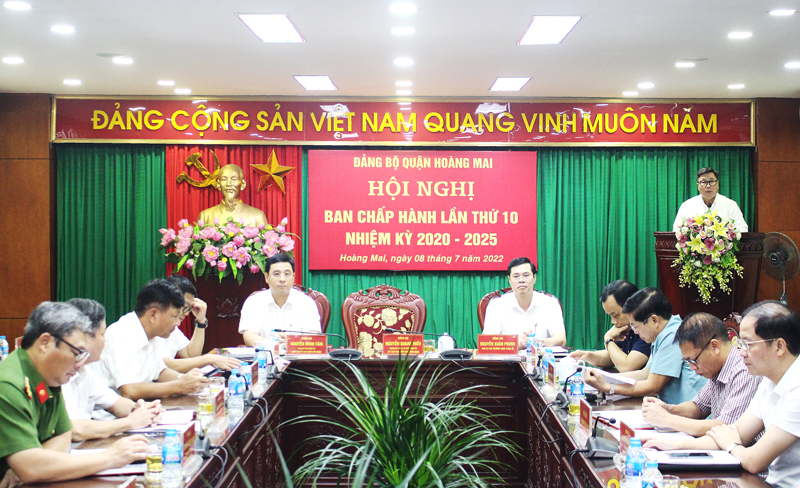 Quận Hoàng Mai phấn đấu hoàn thành các mục tiêu 2022 - Ảnh 1.