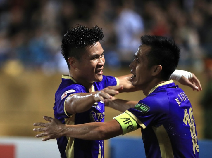 Lần gần nhất vô địch lượt đi, thành tích cuối mùa của Hà Nội FC thế nào? - Ảnh 1.