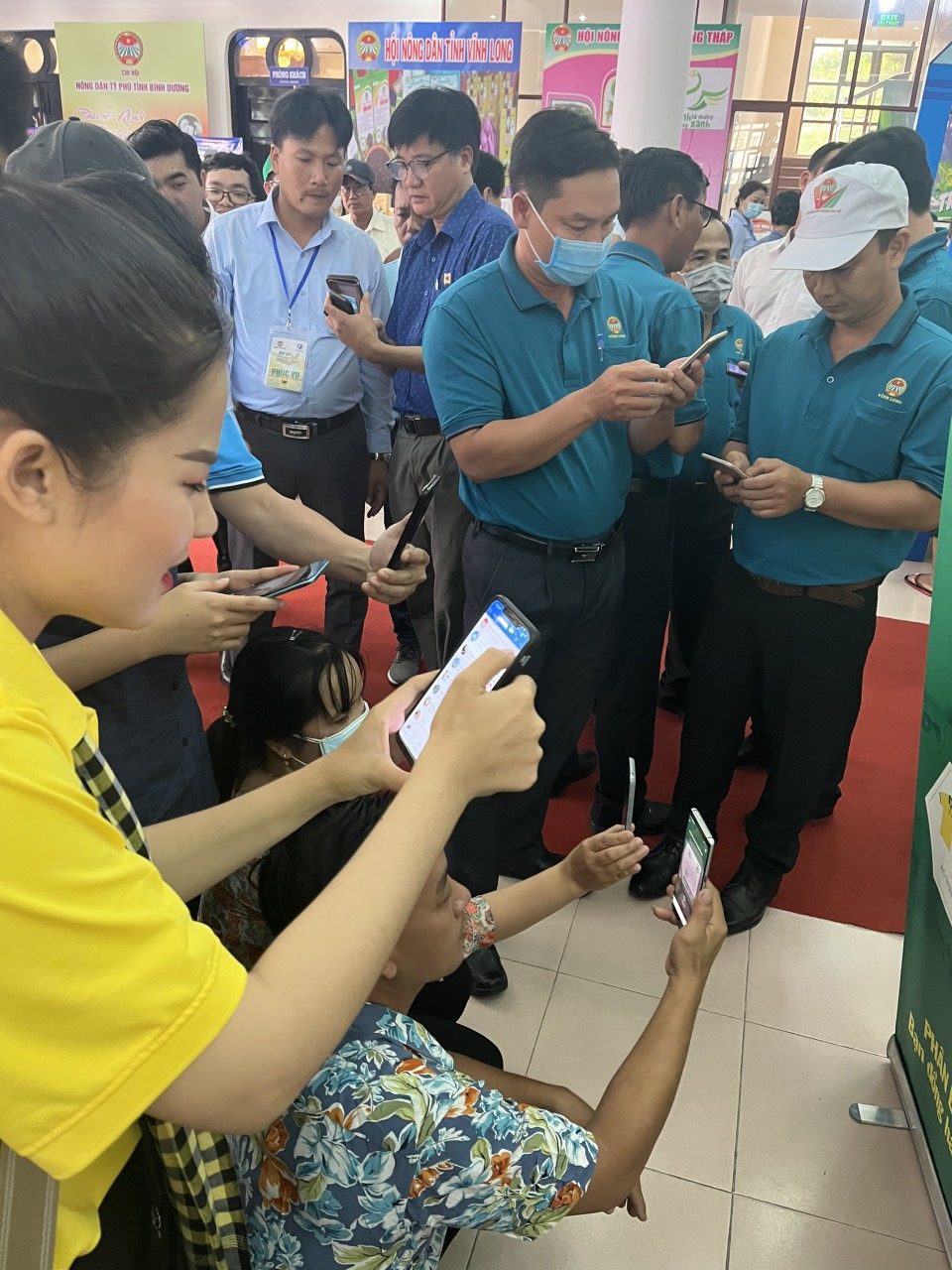 Hội thi Nhà nông đua tài toàn quốc lần thứ V, khu  vực 4 mở màn thành công - Ảnh 6.