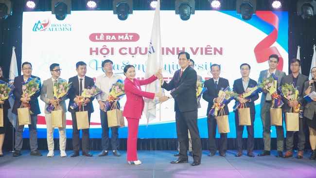 Hội cựu sinh viên &quot;Hoa Sen University Alumni Network&quot; chính thức ra mắt - Ảnh 1.