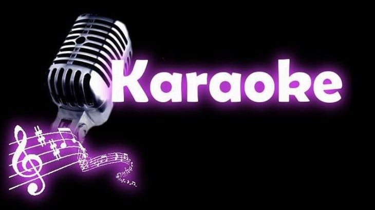 Một góc khác về hát karaoke - Ảnh 1.