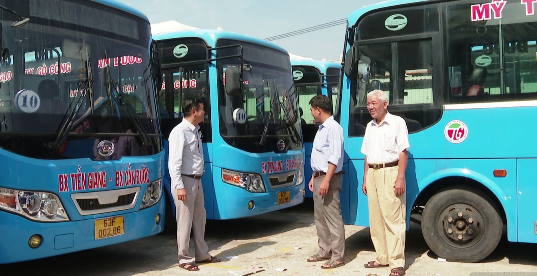 Tuyến buýt chất lượng cao TP. Mỹ Tho (Tiền Giang) - huyện Cần Đước (Long An) chỉ chạy tới cầu Mỹ Lợi - Ảnh 2.