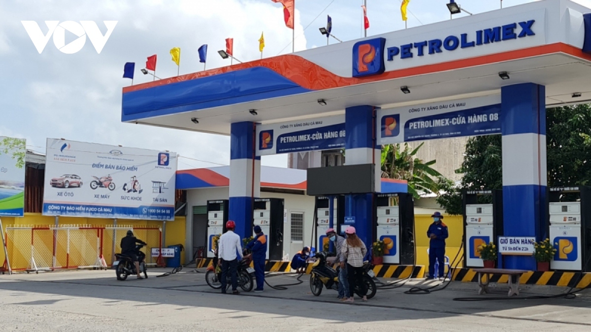 Không để đứt gẫy, thiếu hụt xăng dầu dịp Tết - Ảnh 1.