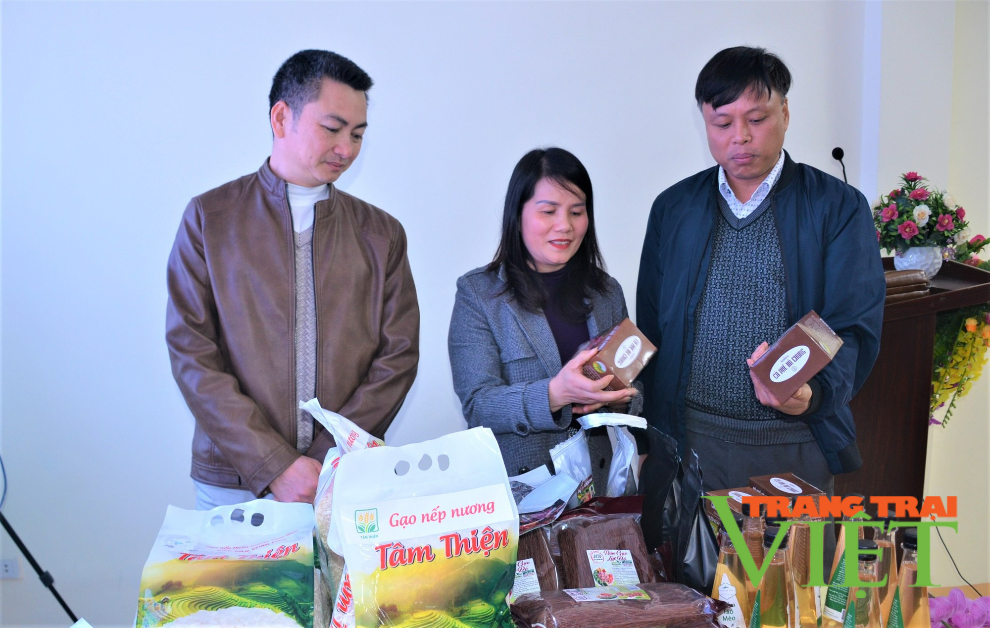 Điện Biên: 14/15 sản phẩm được công nhận xếp hạng sản phẩm OCOP năm 2022 - Ảnh 4. Điện Biên: 14/15 sản phẩm được công nhận xếp hạng sản phẩm OCOP năm 2022 - Ảnh 4.