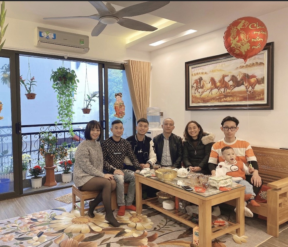 Tết thảnh thơi trong thời đắt đỏ nhờ tiết kiệm, chi tiêu hợp lý - Ảnh 1.