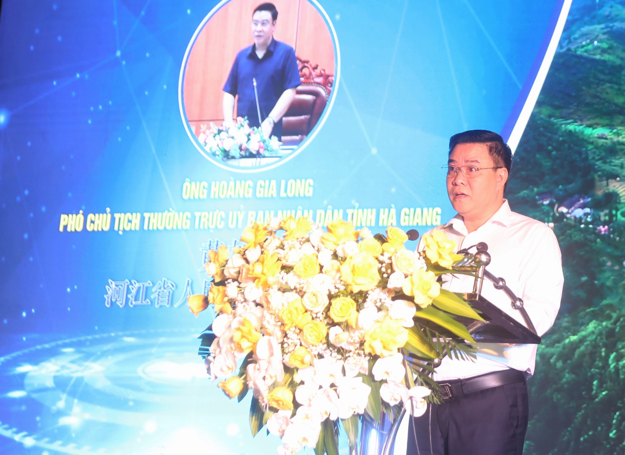 Hà Giang: Khai mạc không gian hàng trưng bày sản phẩm tiêu biểu vùng Đông Bắc - Ảnh 3.